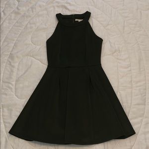 Dark green sleeveless dress